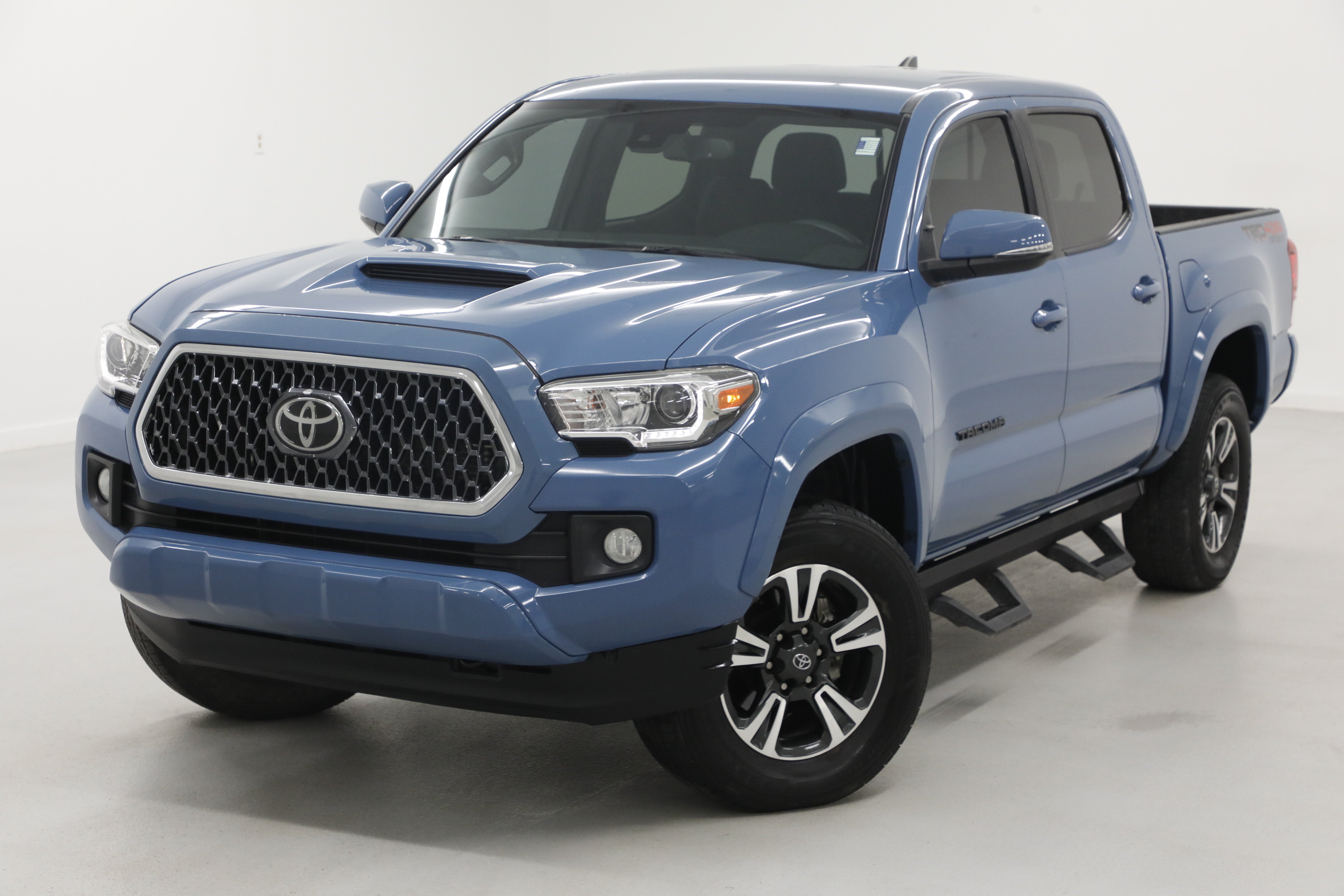 2019 Toyota Tacoma 4WD SR