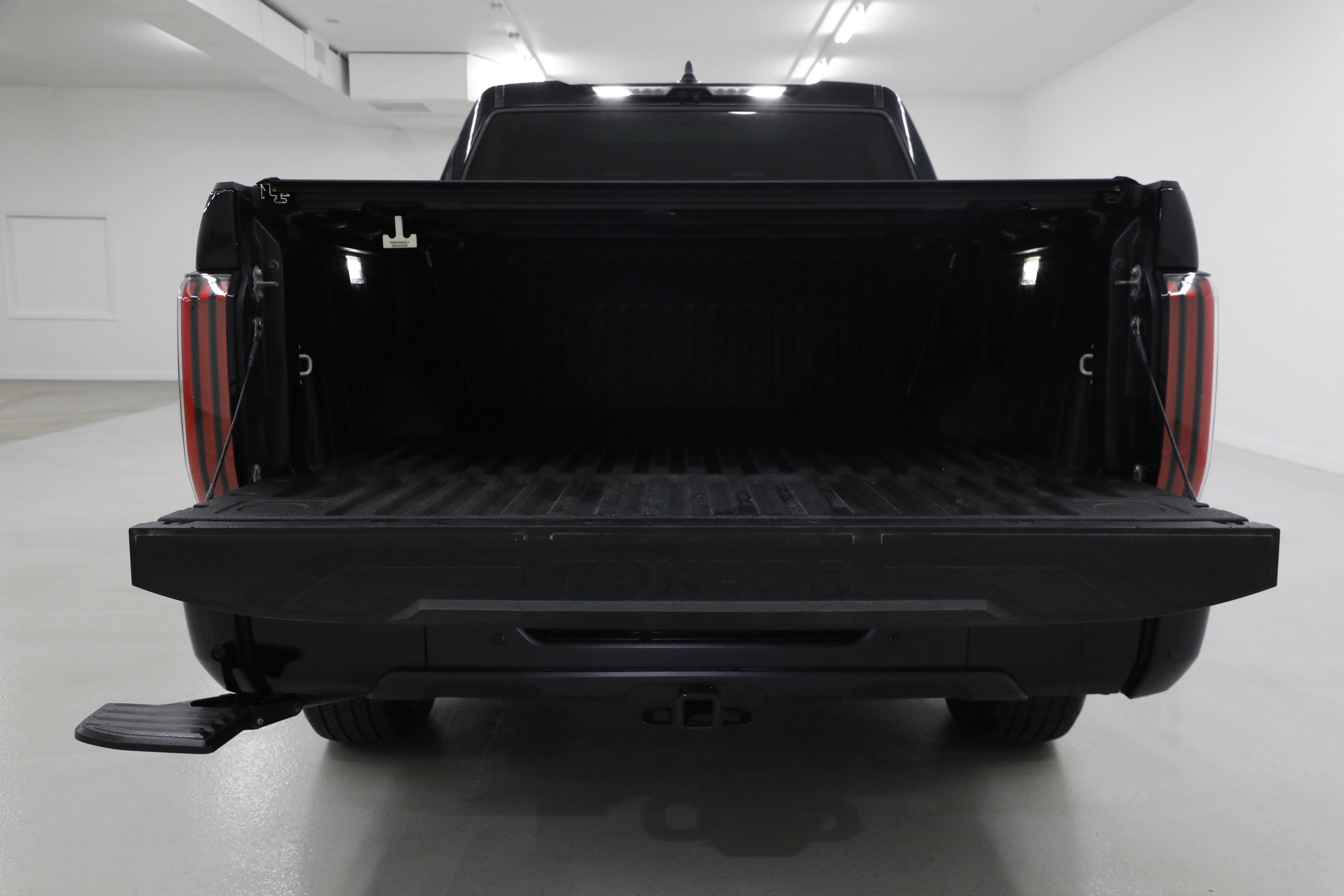 2024 Toyota Tundra 4WD Platinum