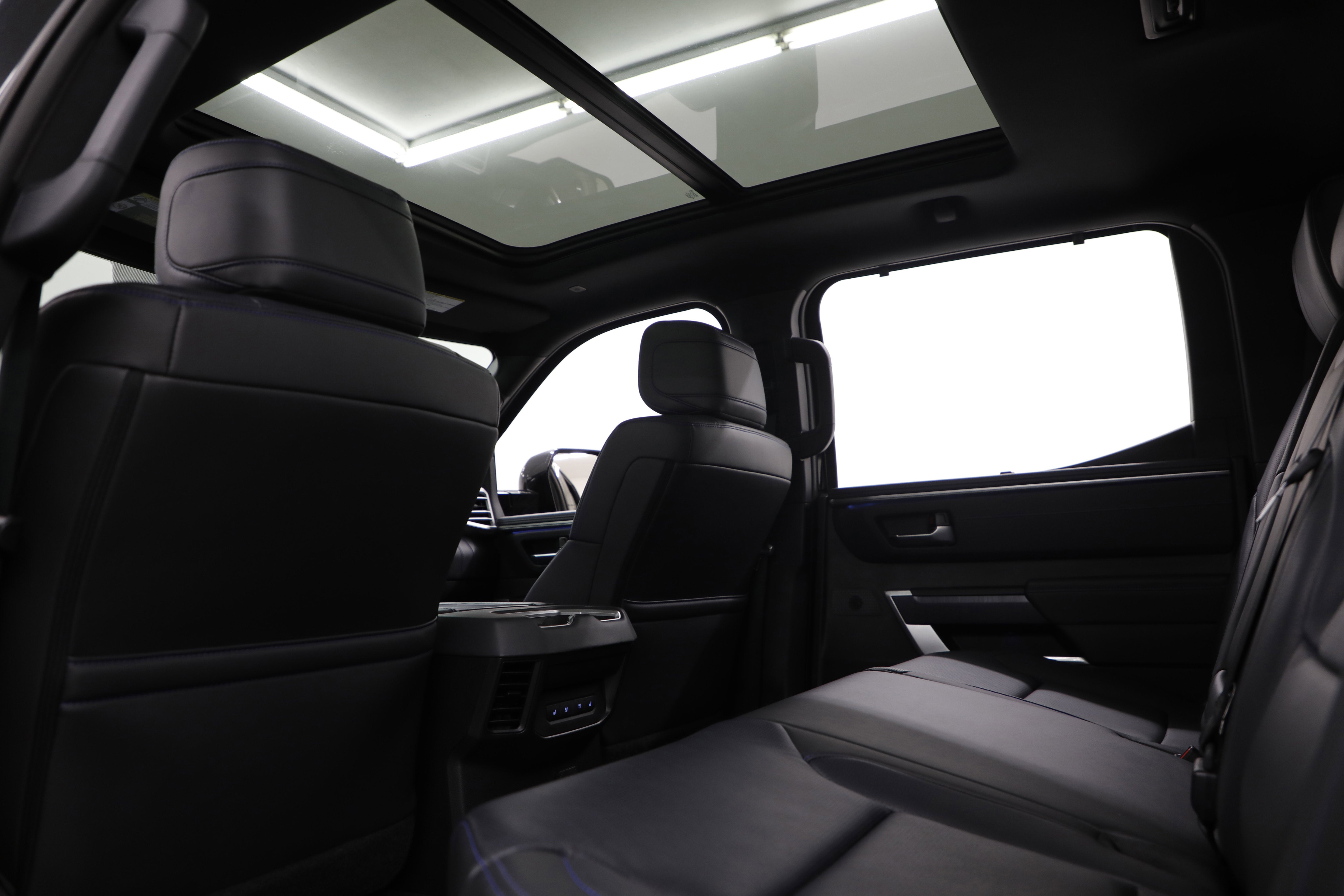 2024 Toyota Tundra 4WD Platinum
