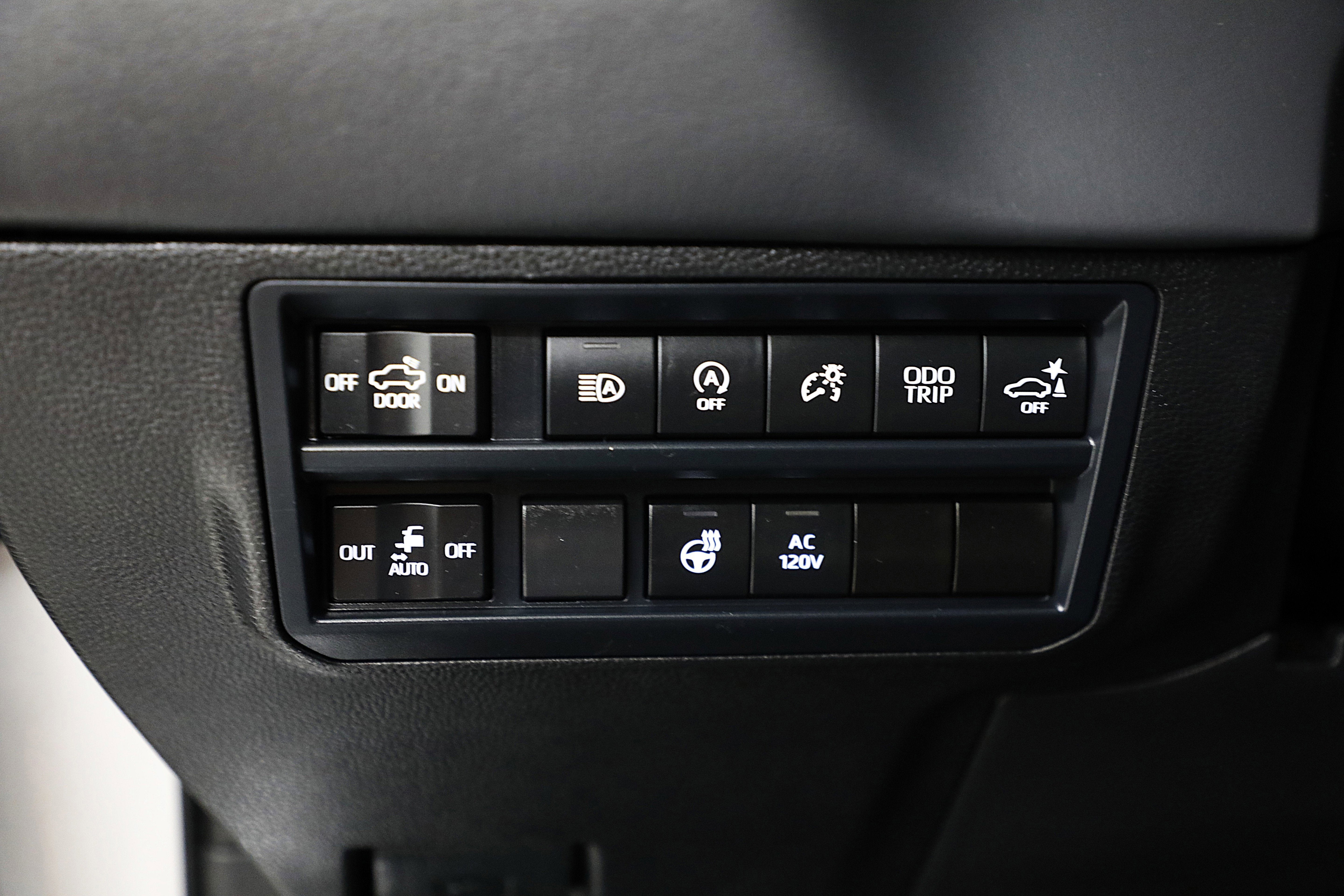 2025 Toyota Tundra 4WD Platinum