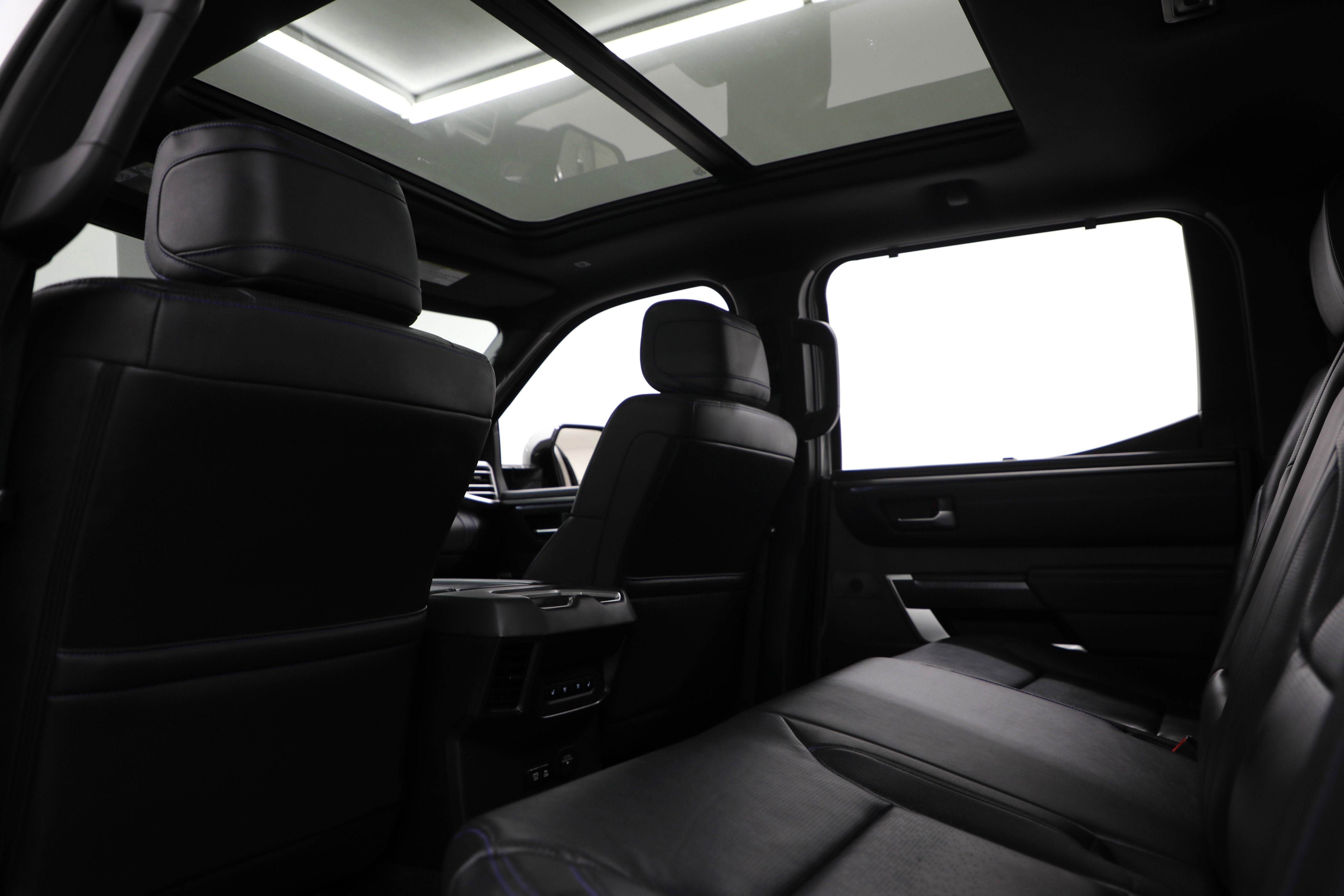 2025 Toyota Tundra 4WD Platinum