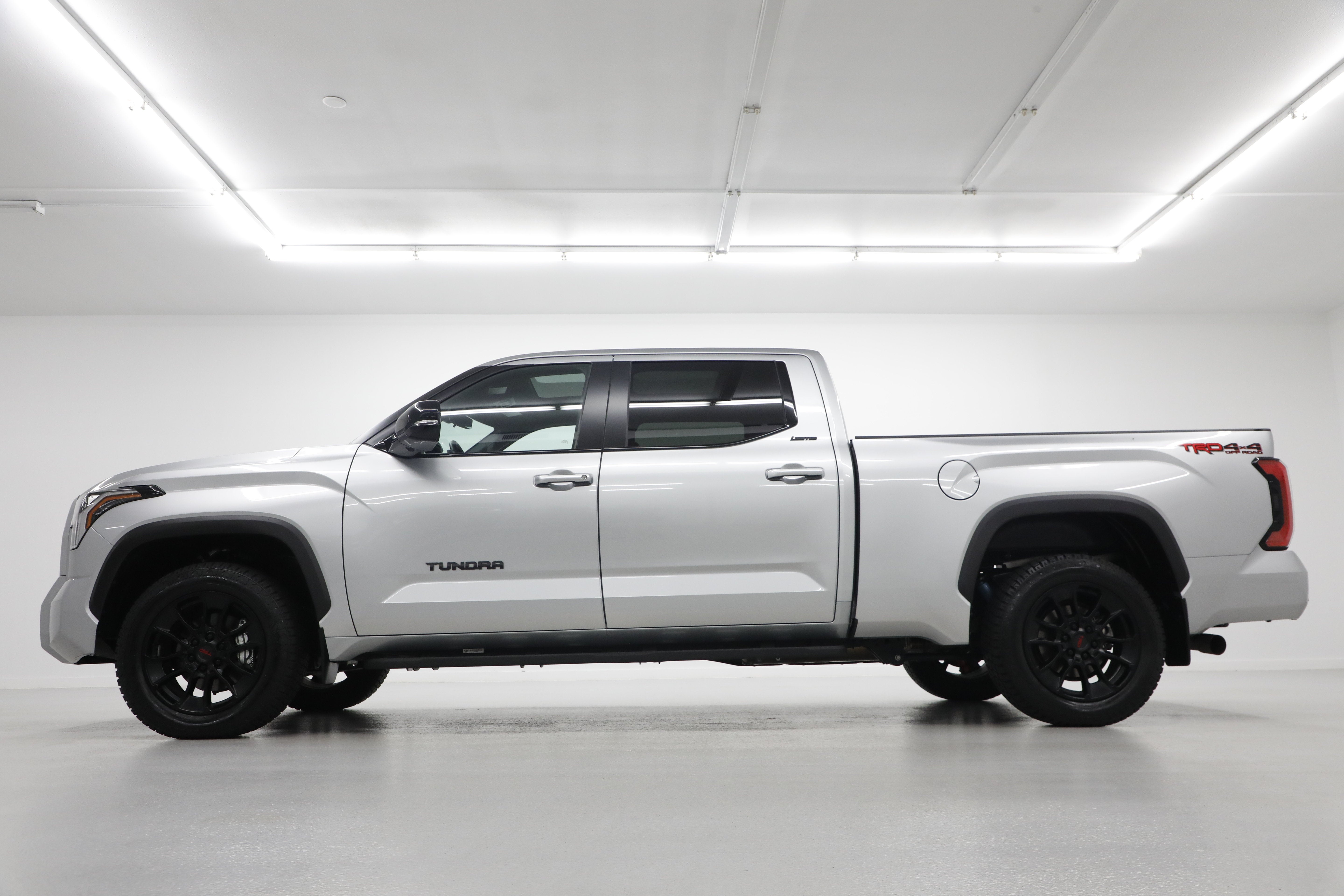 2025 Toyota Tundra 4WD Limited