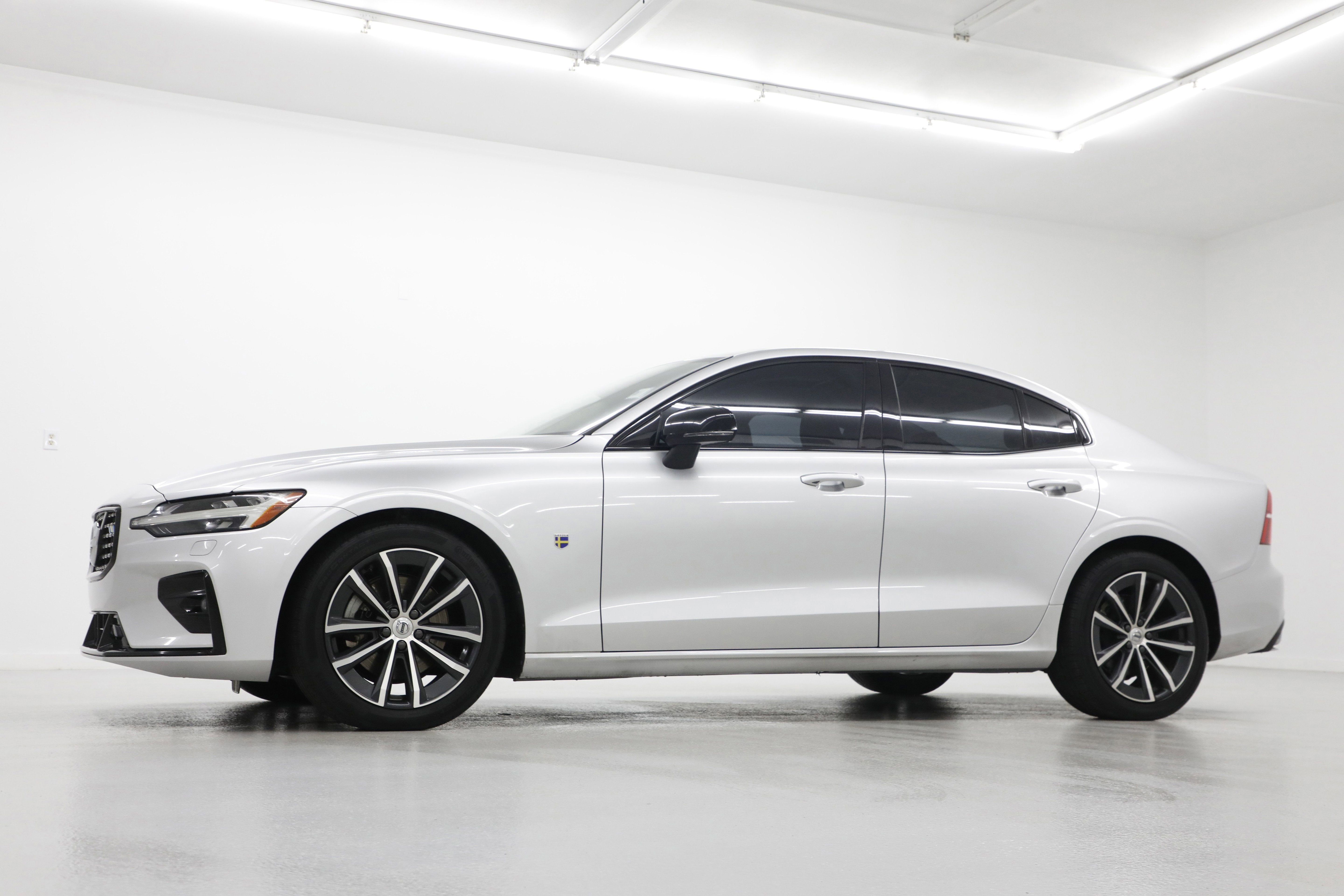 2022 Volvo S60 Momentum