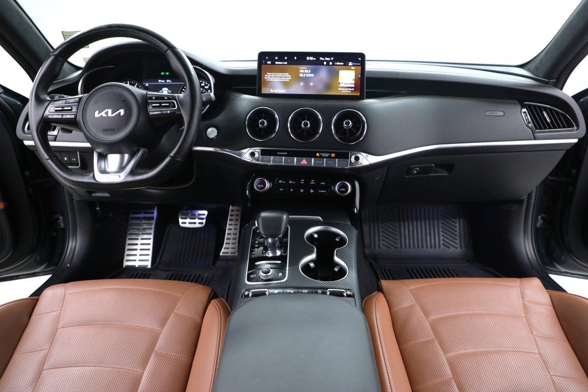 2023 Kia Stinger GT2