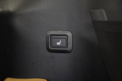2023 Land Rover Defender First Edition