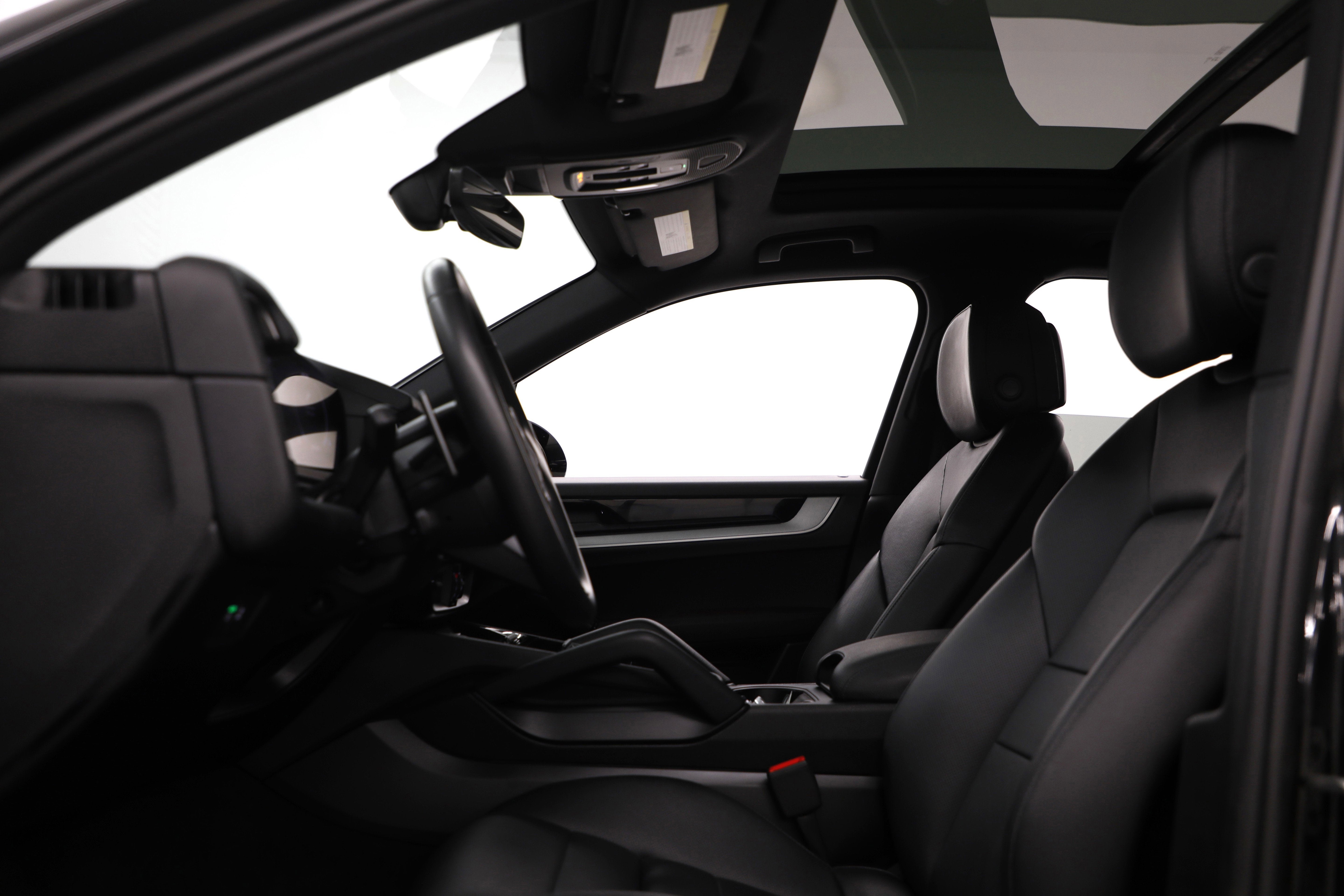 2024 Porsche Cayenne NA