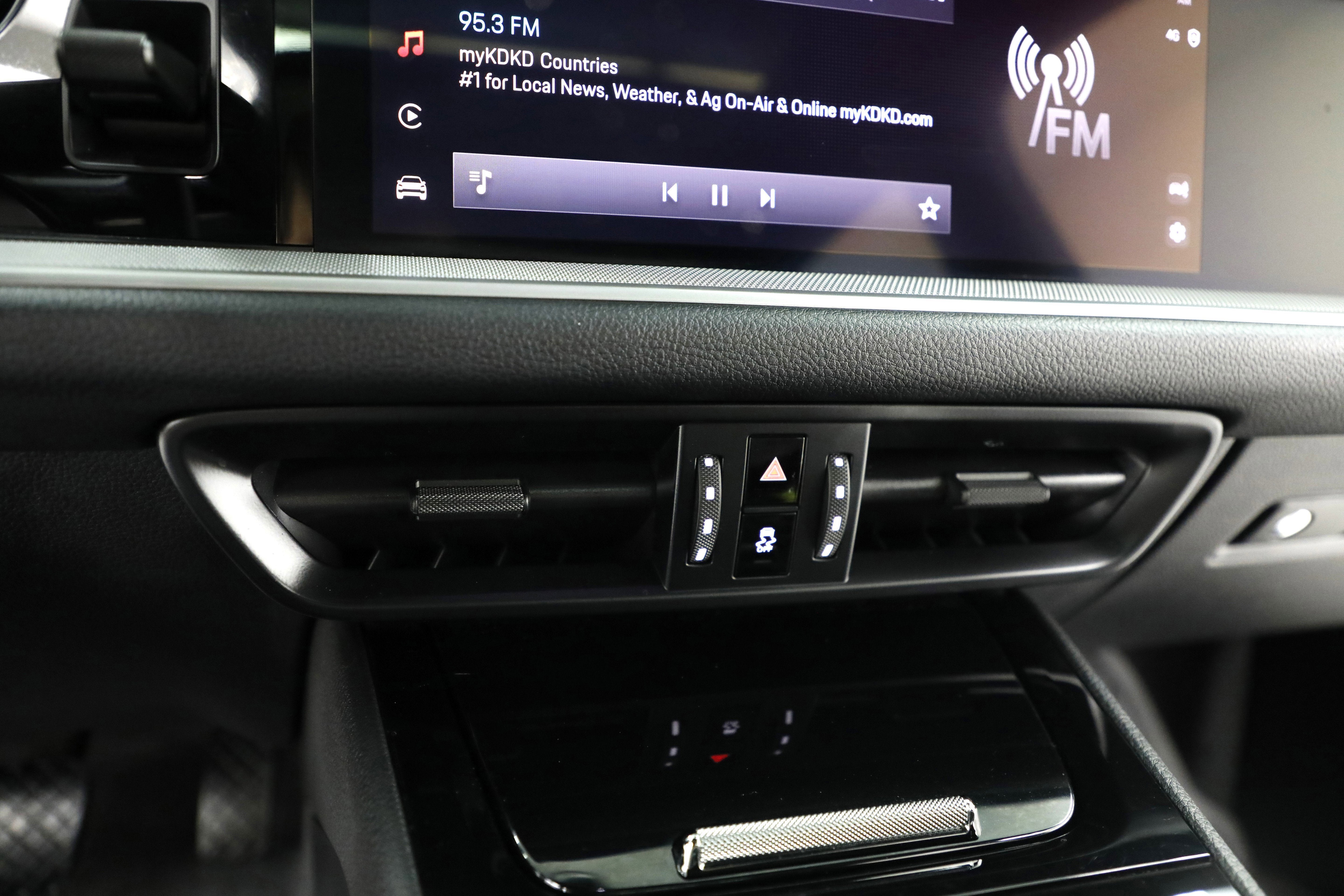 2024 Porsche Cayenne NA