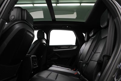 2024 Porsche Cayenne NA