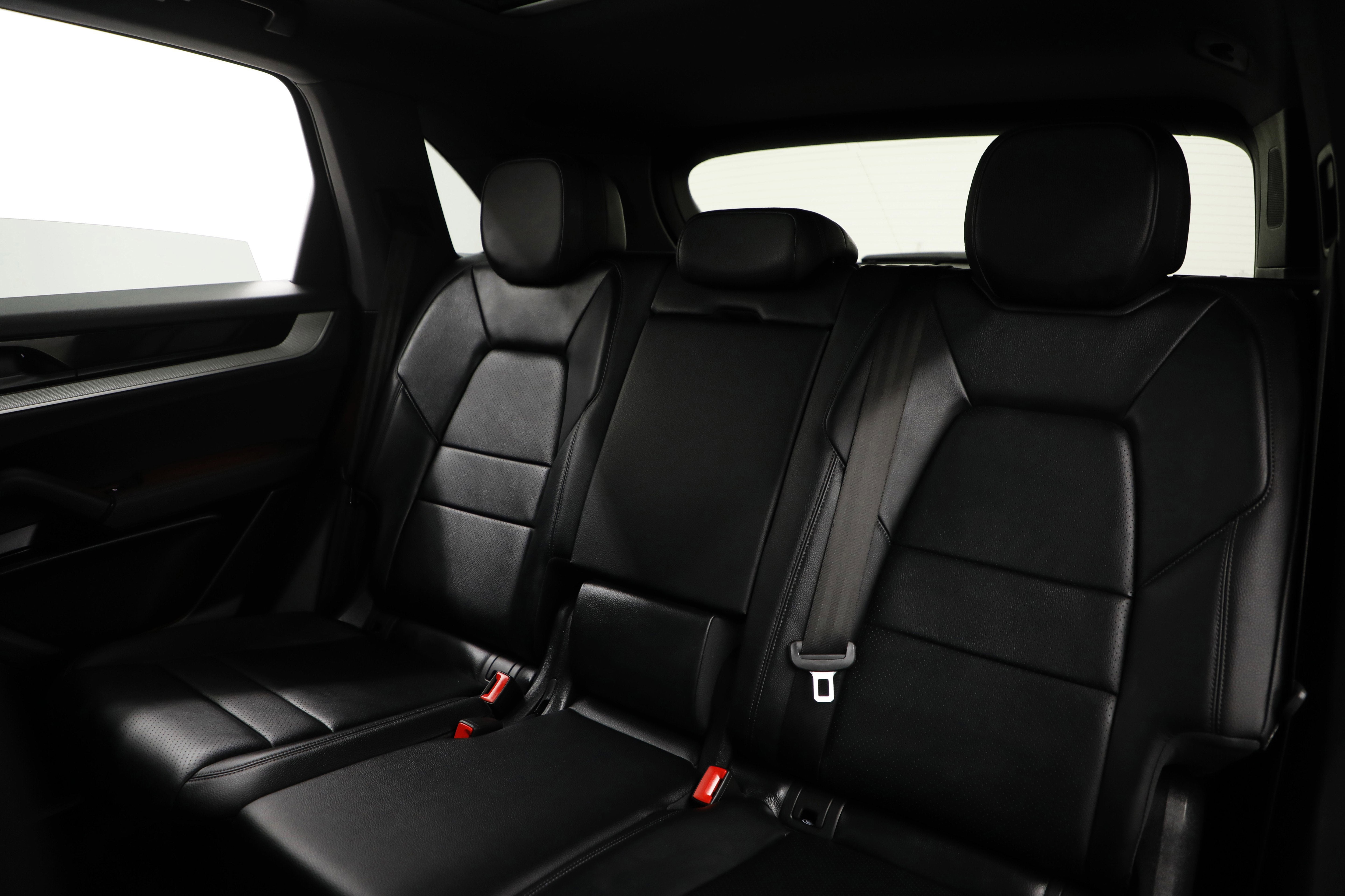 2024 Porsche Cayenne NA