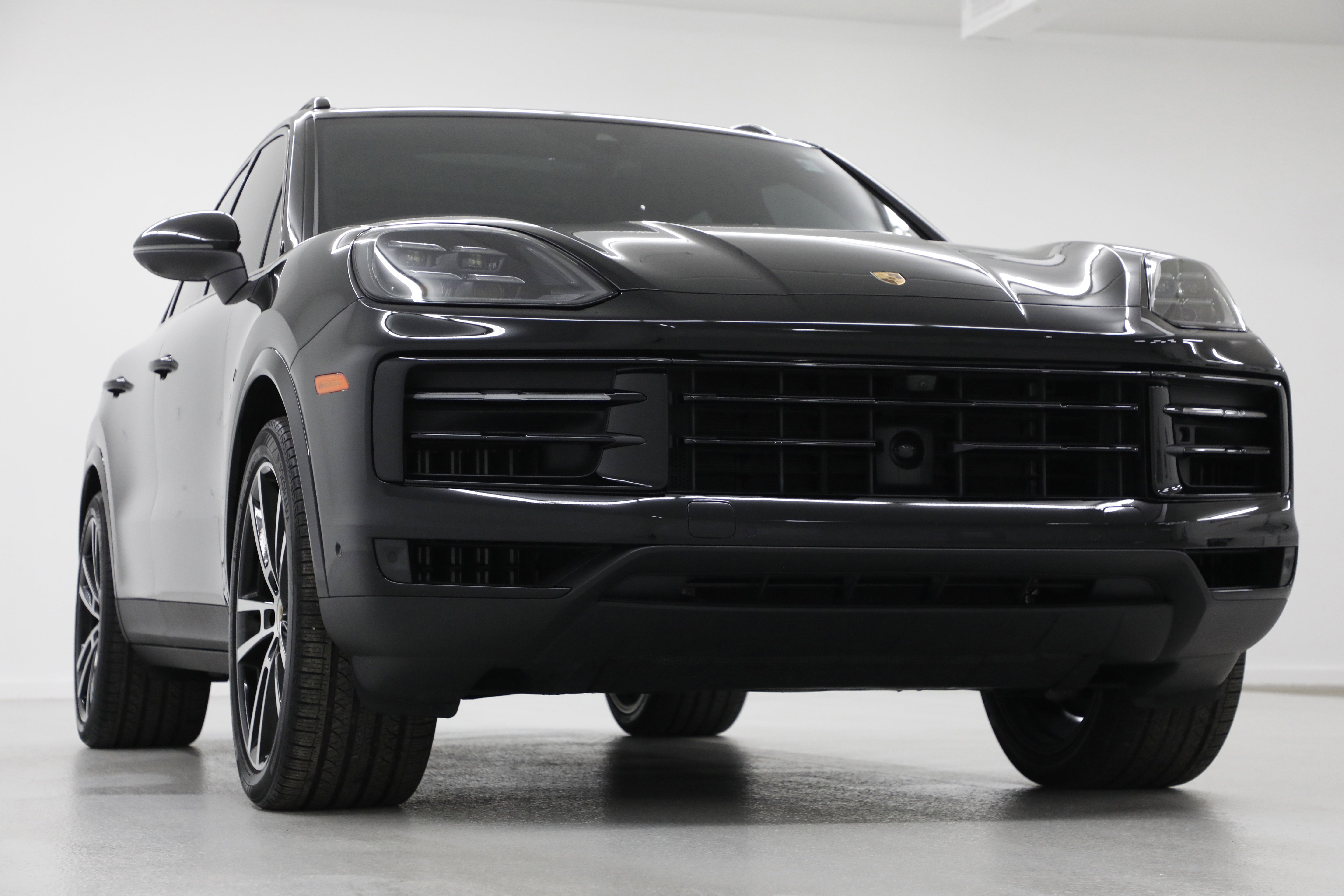 2024 Porsche Cayenne NA