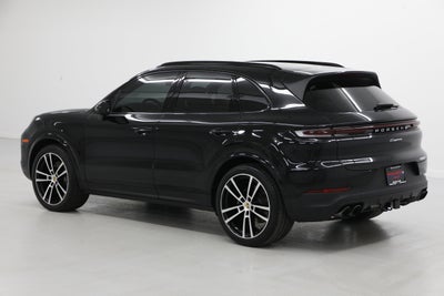 2024 Porsche Cayenne NA