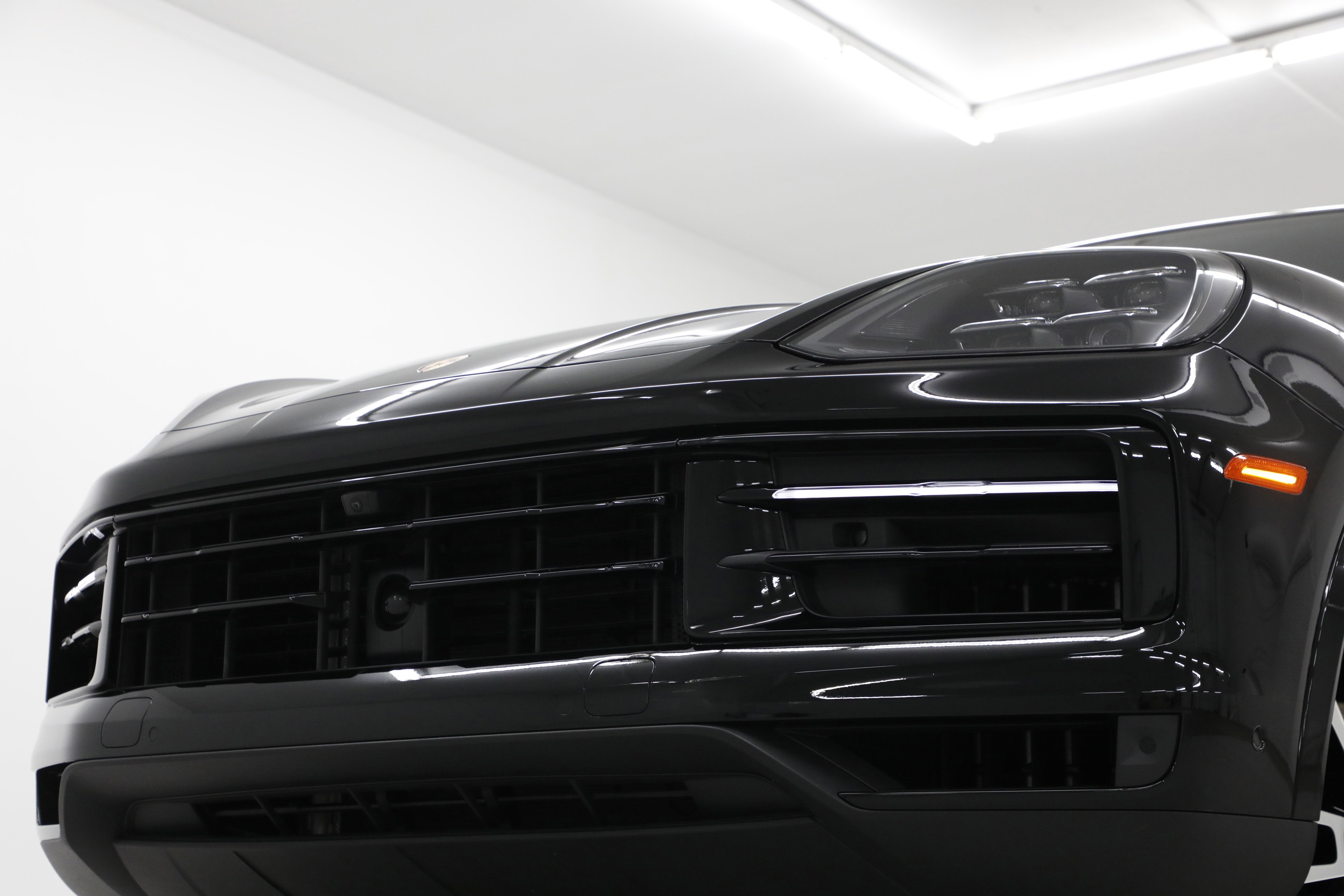 2024 Porsche Cayenne NA